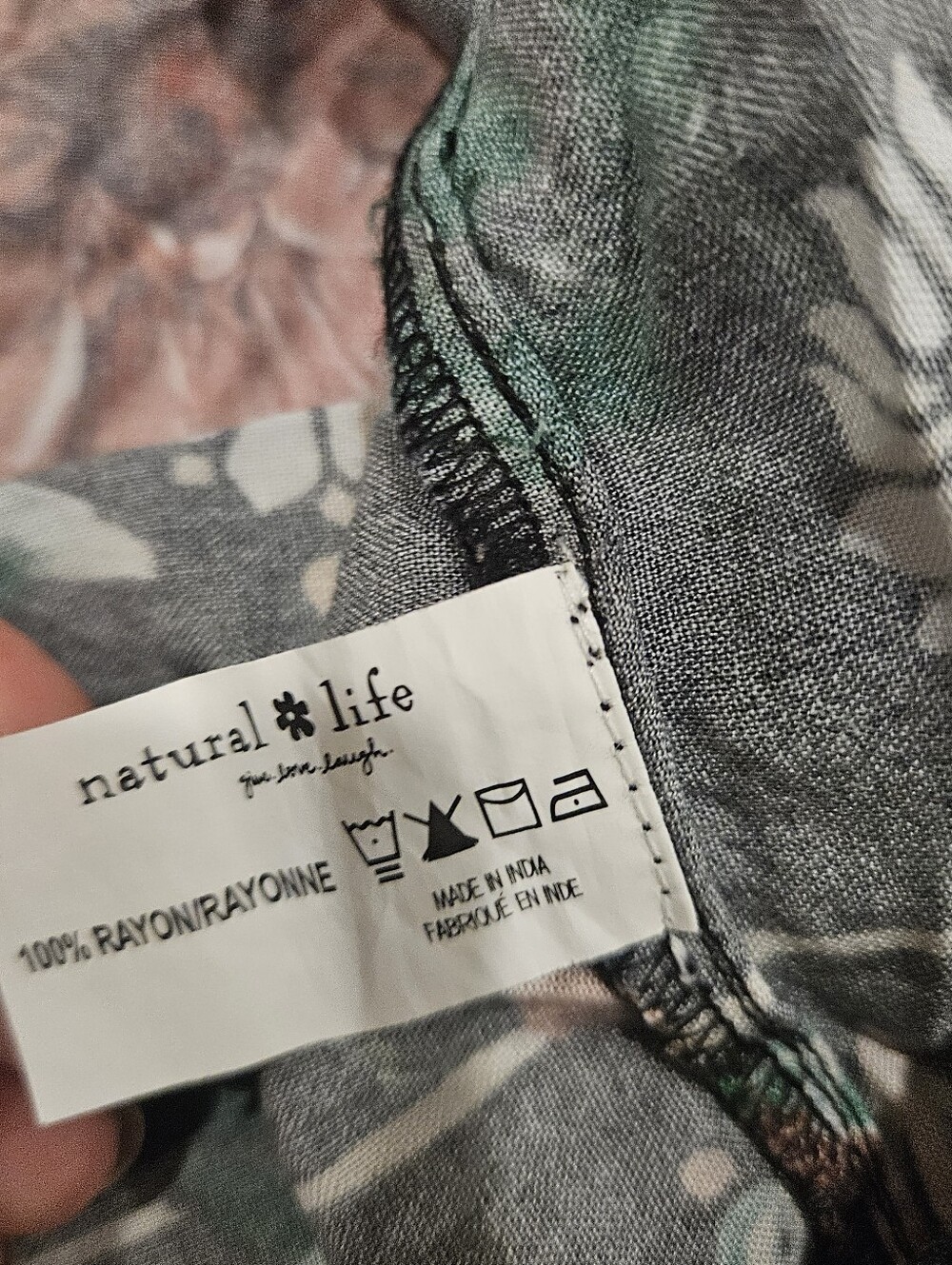 Natural Life Boho Floral Mushroom Tunic Top XXL Black - Picture 4 of 6